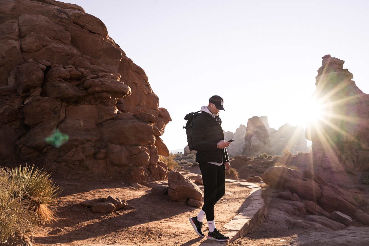 Leave No Trace Rockhounding: Collecting Responsibly on Public Lands